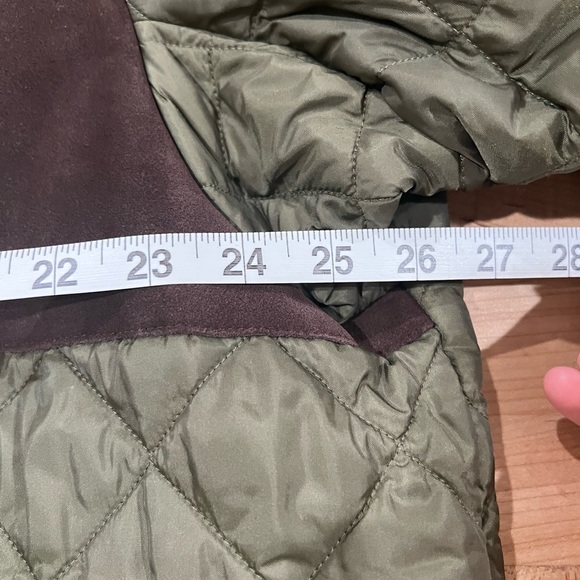 Barbour quilted jacket - Picture 6 of 8